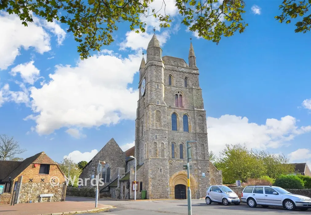 Lifestyle 1 - Victoria Road West, Littlestone, New Romney, Kent - Wards of Kent