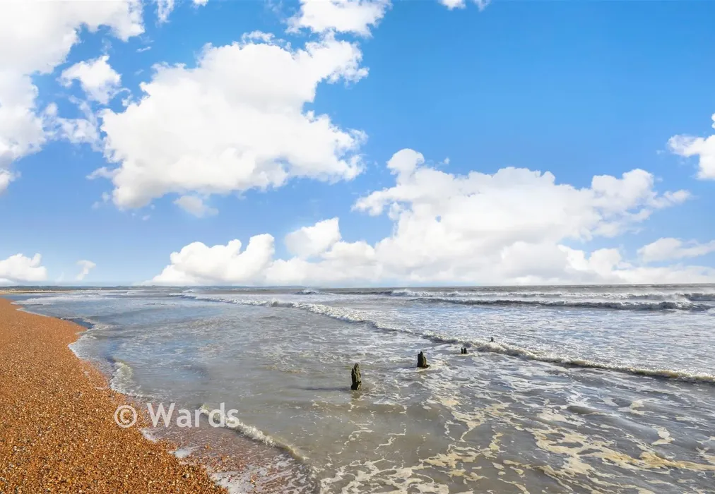Lifestyle 3 - Victoria Road West, Littlestone, New Romney, Kent - Wards of Kent