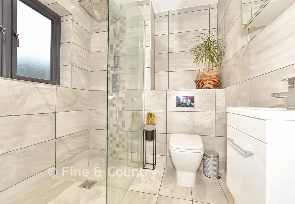 Shower Room - Holland Close, Broadstairs, Kent - Wards of Kent