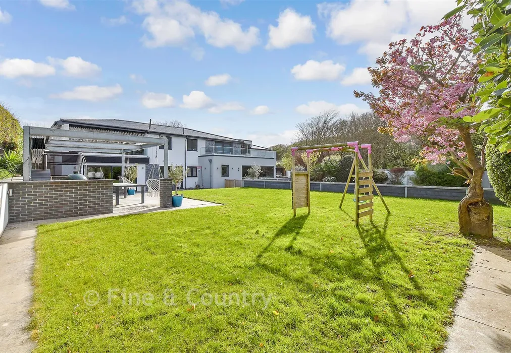 Rear Elevation - Holland Close, Broadstairs, Kent - Wards of Kent