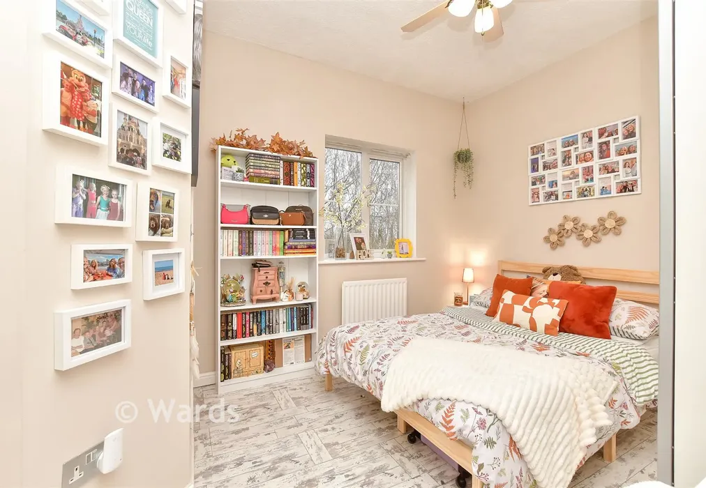 Bedroom 3 - Argent Way, Sittingbourne, Kent - Wards of Kent