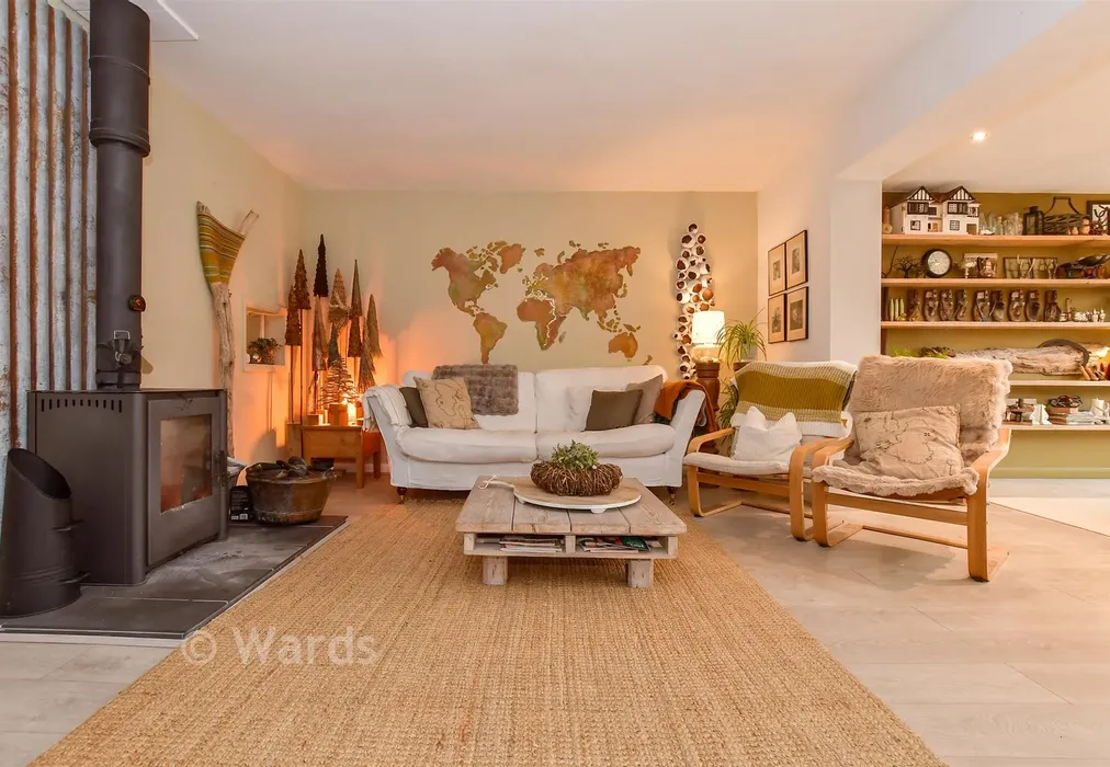 Internal Lifestyle Photograph - Summerfield Avenue, Whitstable, Kent - Wards of Kent