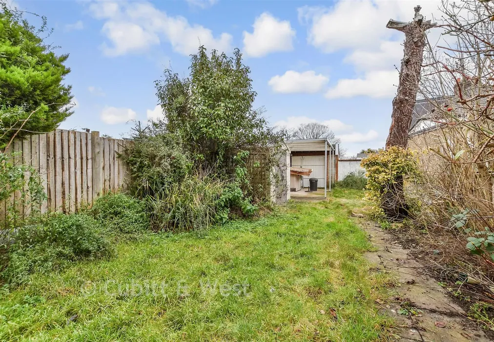 Rear Garden - Stafford Road, Wallington, Surrey - Wards of Kent