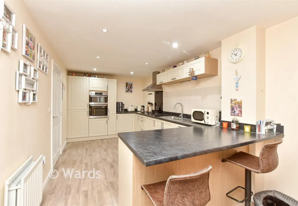 Kitchen/Diner - Buttercup Avenue, Minster On Sea, Sheerness, Kent - Wards of Kent
