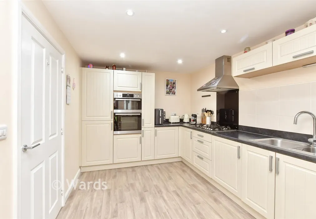 Kitchen/Diner - Buttercup Avenue, Minster On Sea, Sheerness, Kent - Wards of Kent
