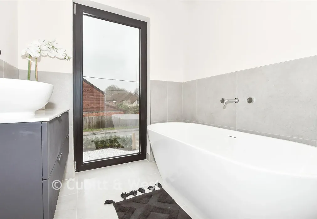 Bathroom - Cantilever House, Vicarage Road, Crawley Down, West Sussex - Wards of Kent