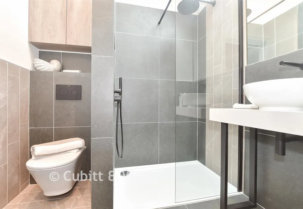 En-Suite Shower Room - Cantilever House, Vicarage Road, Crawley Down, West Sussex - Wards of Kent