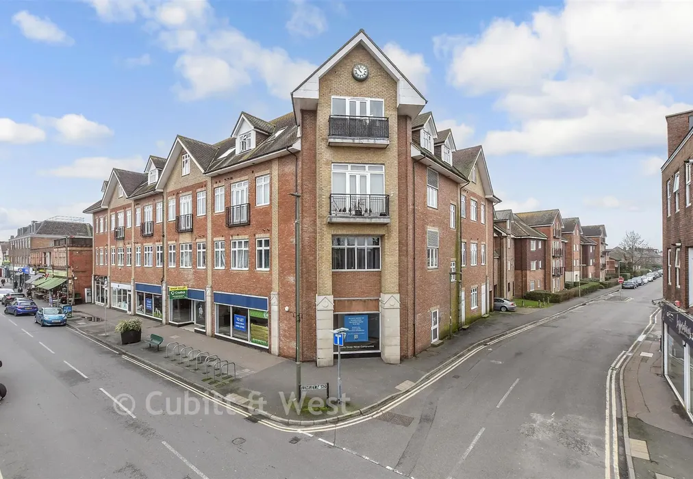 External (Web) - Lumley Road, Horley, Surrey - Wards of Kent