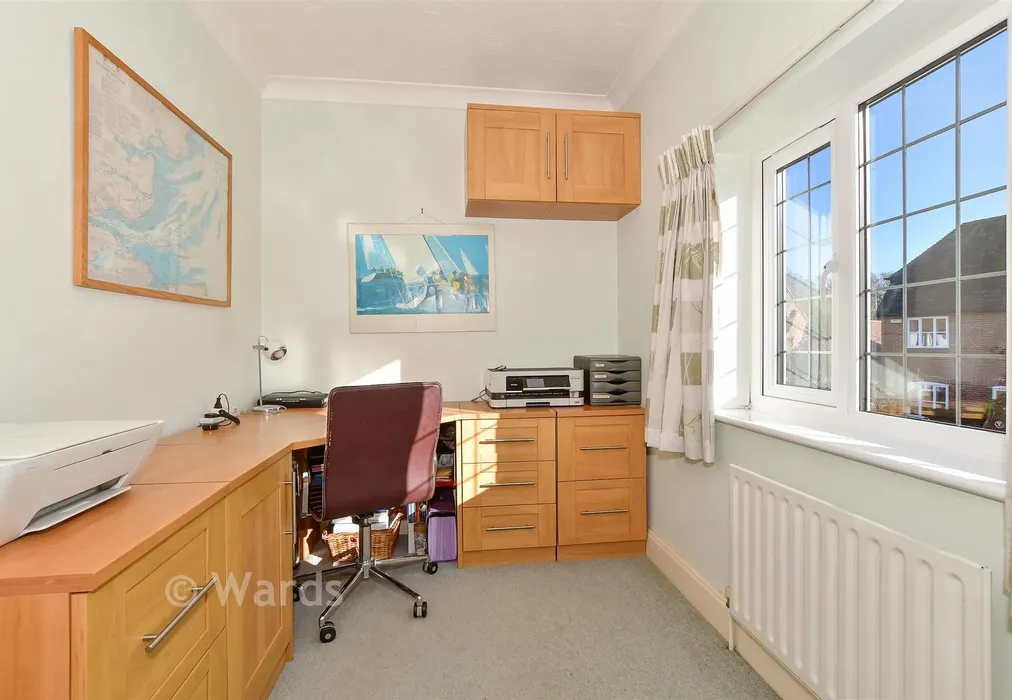 Bedroom 5 - Little Paddocks, Chestfield, Whitstable, Kent - Wards of Kent