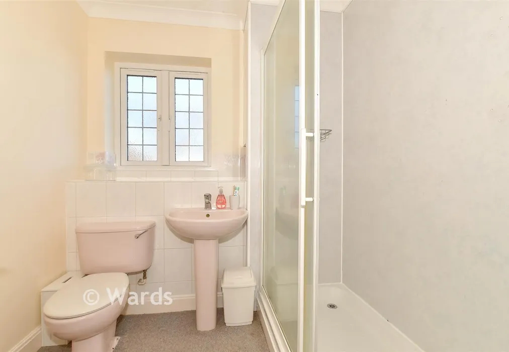 En-Suite Shower Room - Little Paddocks, Chestfield, Whitstable, Kent - Wards of Kent