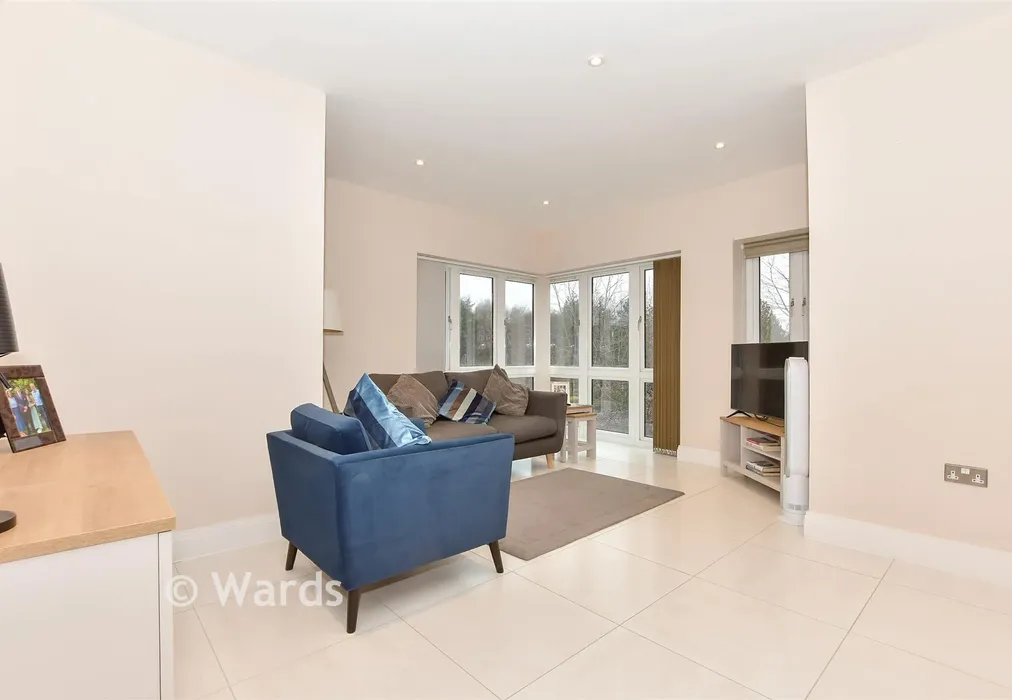 Kitchen/Lounge - Alexander Grove, Kings Hill, West Malling, Kent - Wards of Kent