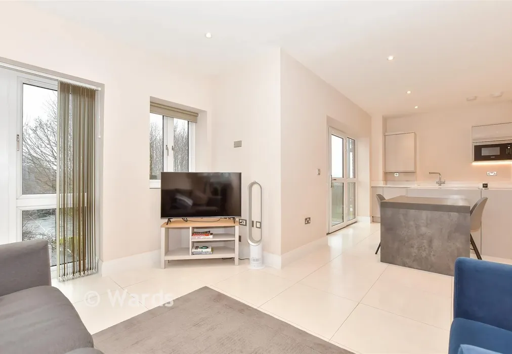 Kitchen/Lounge - Alexander Grove, Kings Hill, West Malling, Kent - Wards of Kent