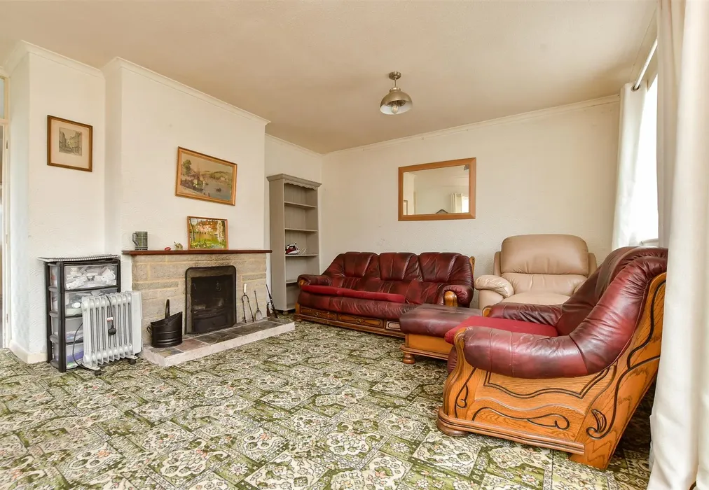 Lounge - Dorset Close, Whitstable, Kent - Wards of Kent