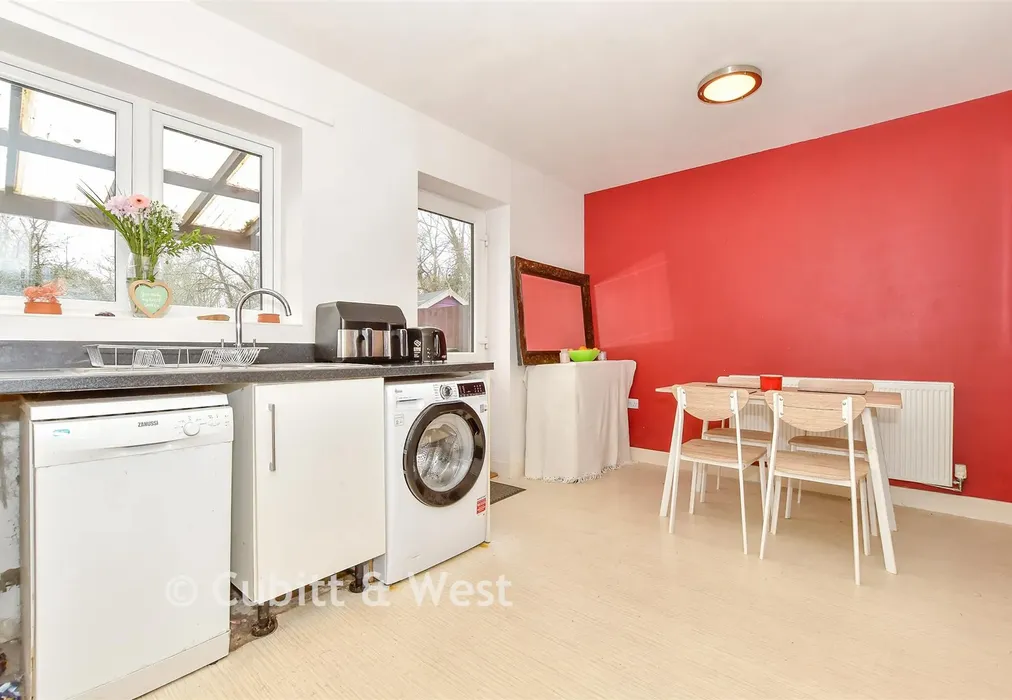 Kitchen/Diner - Hazel Copse, Hambrook, Chichester, West Sussex - Wards of Kent