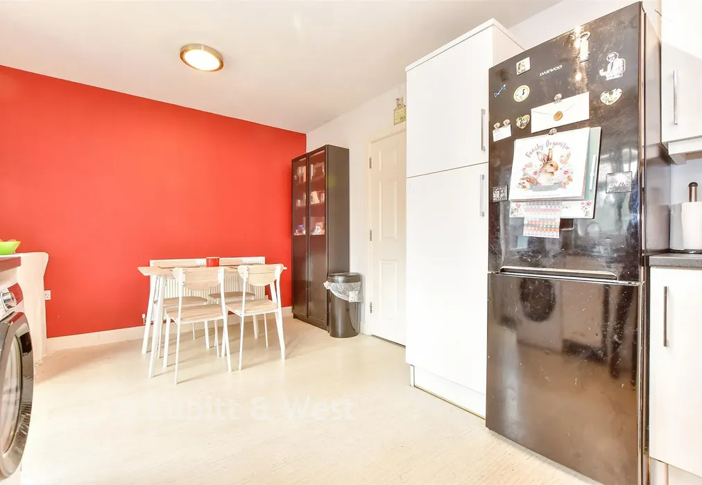 Kitchen/Diner - Hazel Copse, Hambrook, Chichester, West Sussex - Wards of Kent