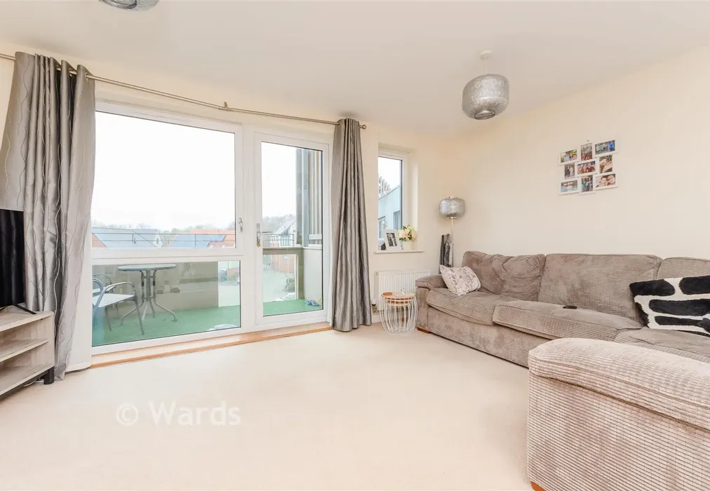 Kitchen/Lounge/Diner - Elliotts Way, Chatham, Kent - Wards of Kent