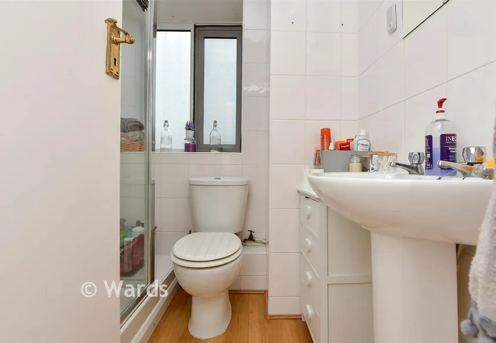 Shower Room - Northumberland Avenue, Cliftonville, Margate, Kent - Wards of Kent