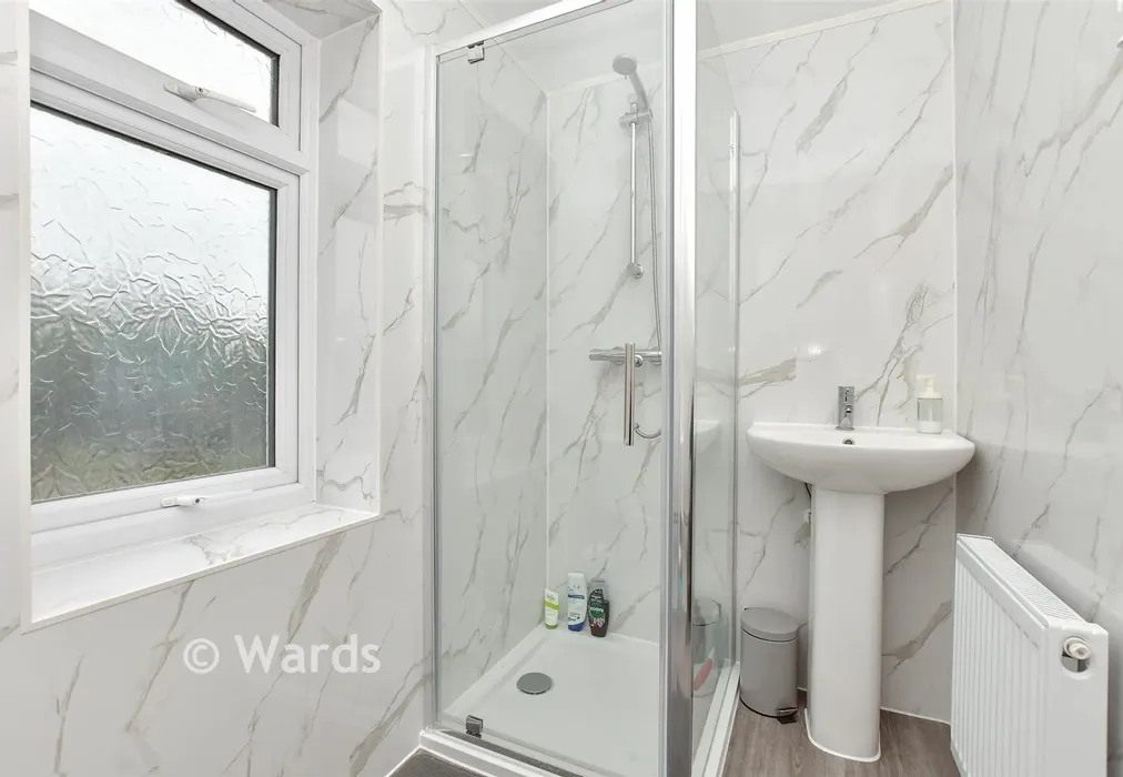 Internal Feature - Oliver Crescent, Farningham, Dartford, Kent - Wards of Kent