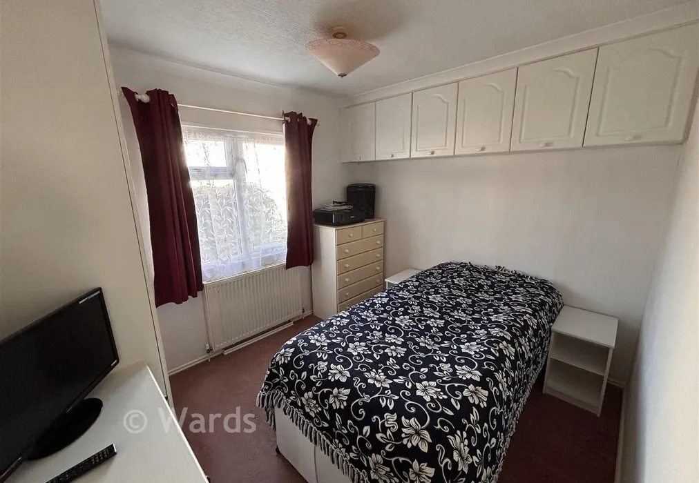 Bedroom 2 - London Road, West Kingsdown, Sevenoaks, Kent - Wards of Kent