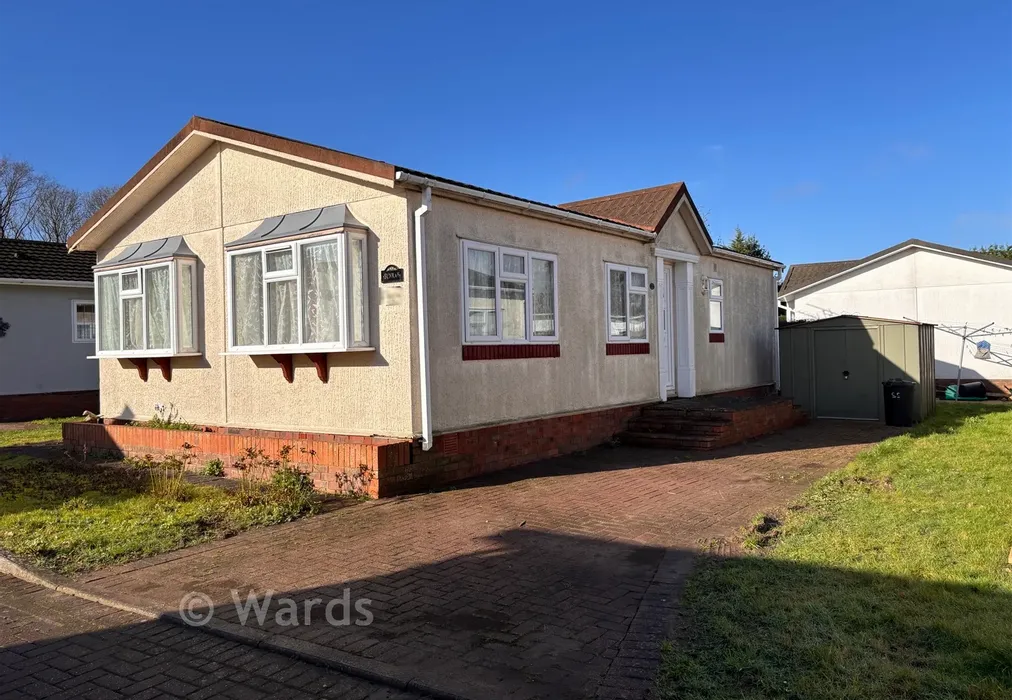 Front - London Road, West Kingsdown, Sevenoaks, Kent - Wards of Kent