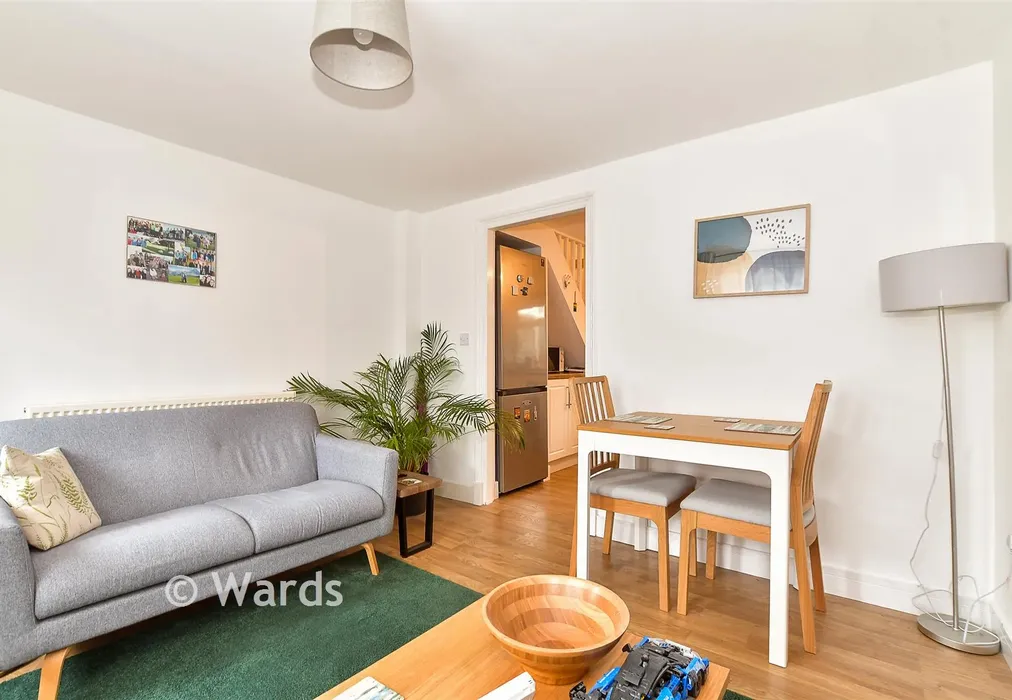 Lounge - Kingsnorth Road, Ashford, Kent - Wards of Kent