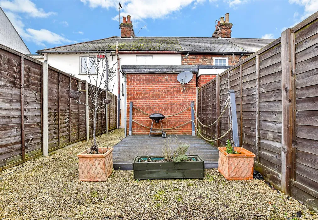 Rear Garden - Kingsnorth Road, Ashford, Kent - Wards of Kent