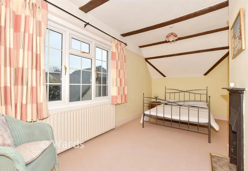 Bedroom 1 - Mill Lane, Hythe, Kent - Wards of Kent