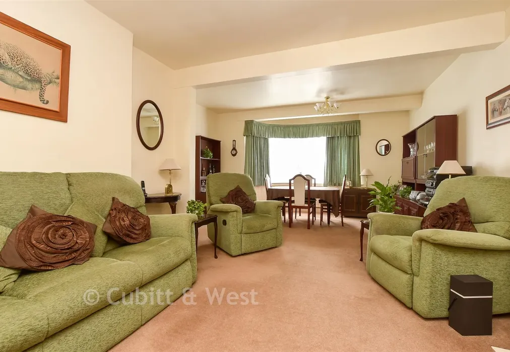 Living Area - Orchard Way, Reigate, Surrey - Wards of Kent