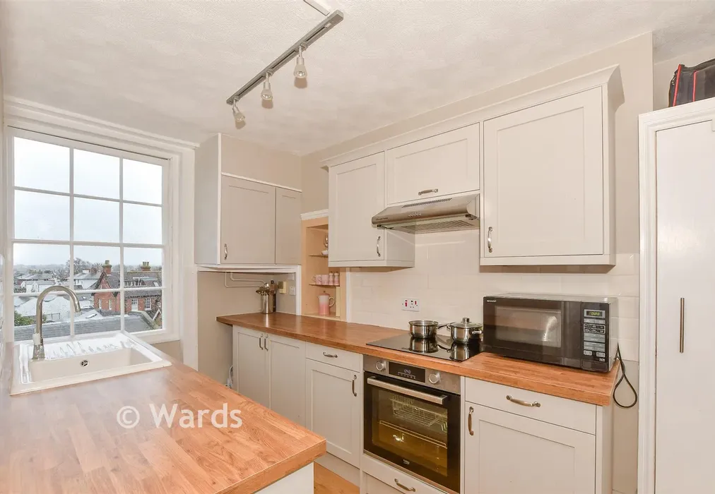 Kitchen - London Road, Canterbury, Kent - Wards of Kent