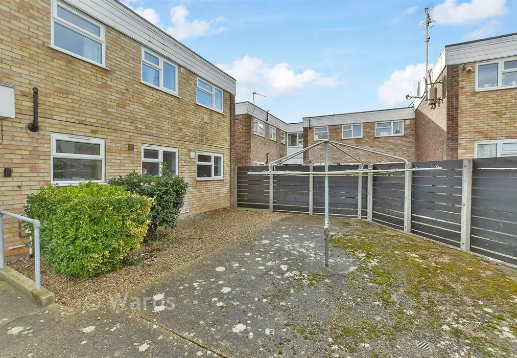 Communal Gardens - Glebe Lane, Sittingbourne, Kent - Wards of Kent