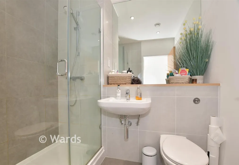 En-Suite Shower Room - Westwood Drive, Canterbury, Kent - Wards of Kent
