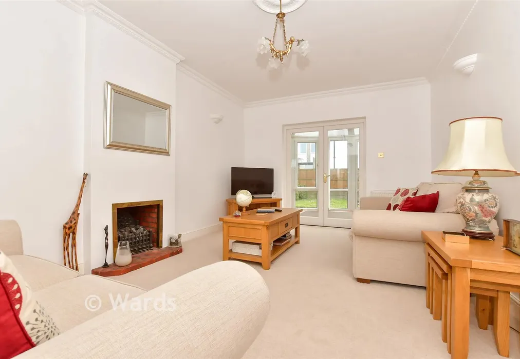 Lounge - Sandown Road, Deal, Kent - Wards of Kent