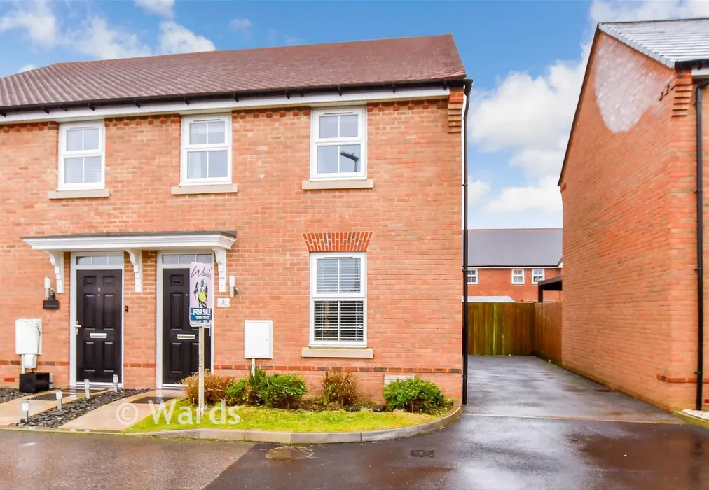 External (Web) - Gurr Close, Staplehurst, Tonbridge, Kent - Wards of Kent