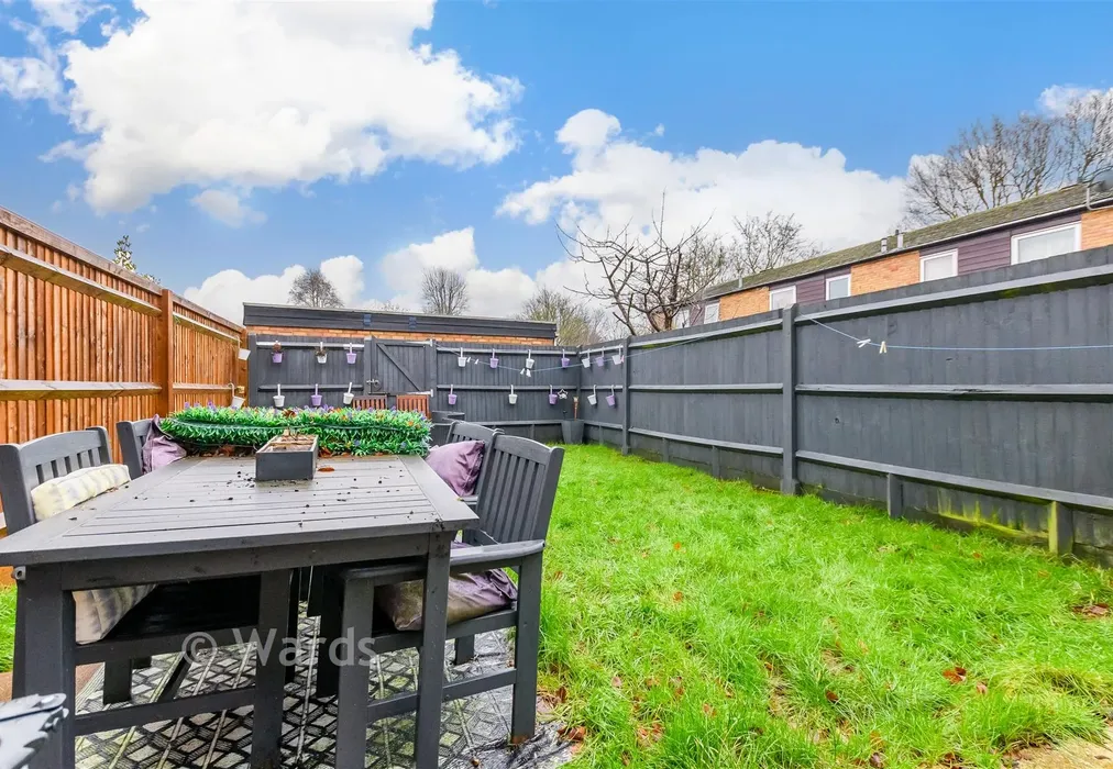 Rear Garden - Foxbury, New Ash Green, Longfield, Kent - Wards of Kent