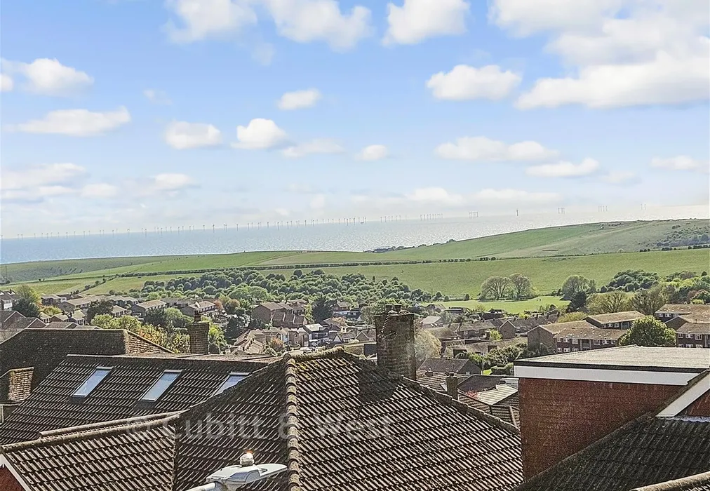 View to Front - Sycamore Close, Woodingdean, Brighton, East Sussex - Wards of Kent
