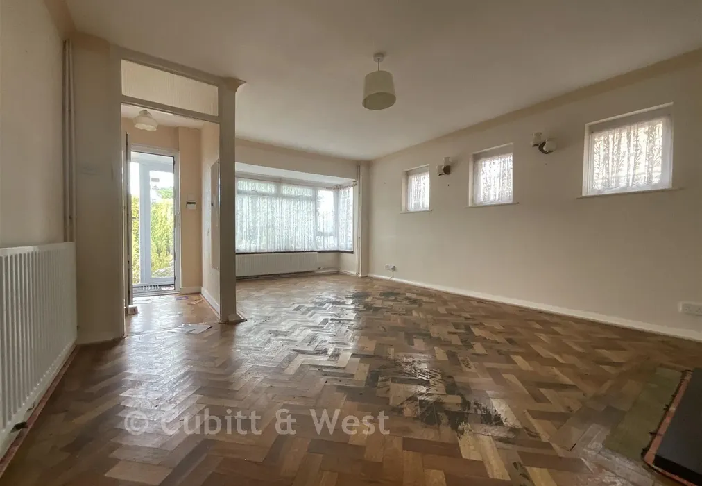 Lounge - Kingsmead Gardens, Bognor Regis, West Sussex - Wards of Kent