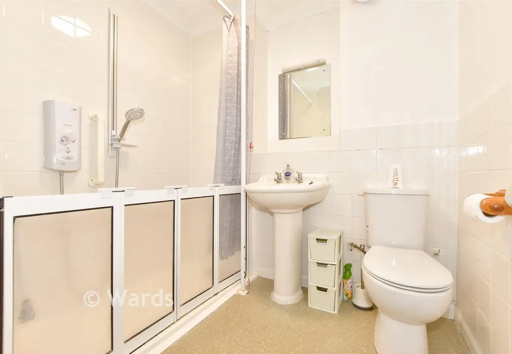 Shower Room - Coombe Valley Road, Dover, Kent - Wards of Kent
