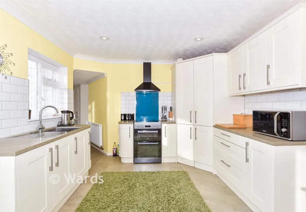 Kitchen/Diner - Nursery Avenue, Bearsted, Maidstone, Kent - Wards of Kent
