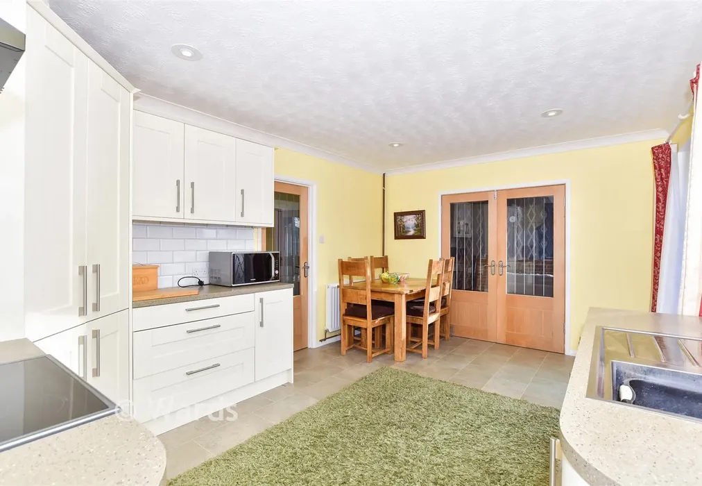 Kitchen/Diner - Nursery Avenue, Bearsted, Maidstone, Kent - Wards of Kent
