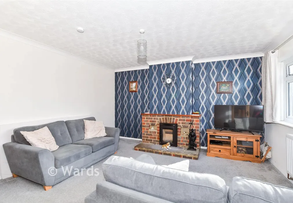Lounge - Nursery Avenue, Bearsted, Maidstone, Kent - Wards of Kent