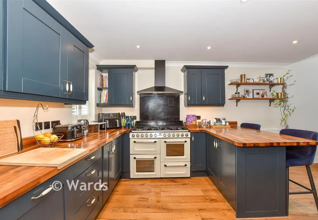Kitchen/Breakfast Room - Sandling Lane, Penenden Heath, Maidstone, Kent - Wards of Kent