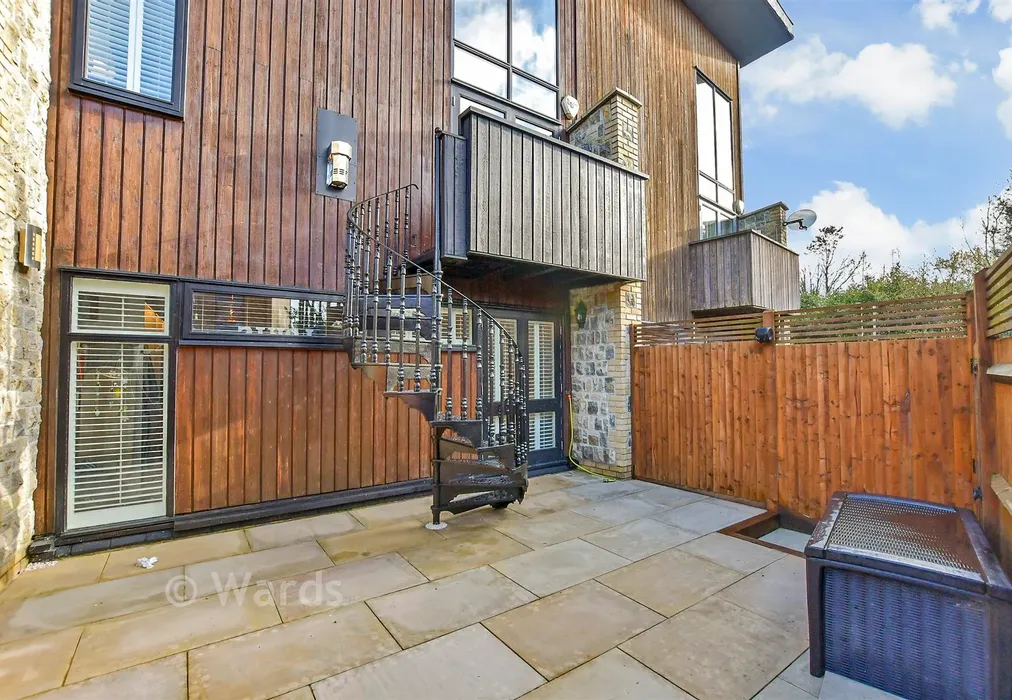 Patio / Decking - Sandling Lane, Penenden Heath, Maidstone, Kent - Wards of Kent