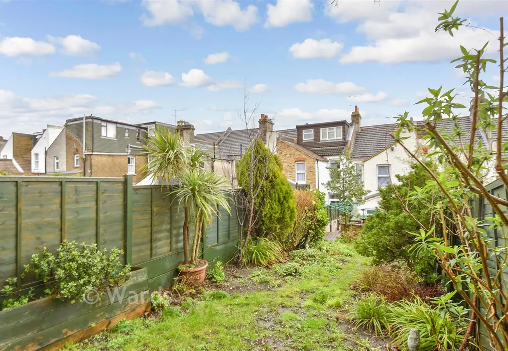 Rear Garden - Jersey Road, Strood, Rochester, Kent - Wards of Kent