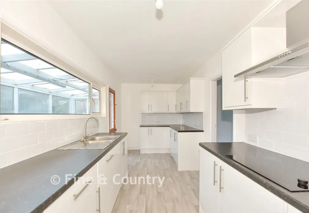 Kitchen - Boyke Lane, Rhodes Minnis, Canterbury, Kent - Wards of Kent