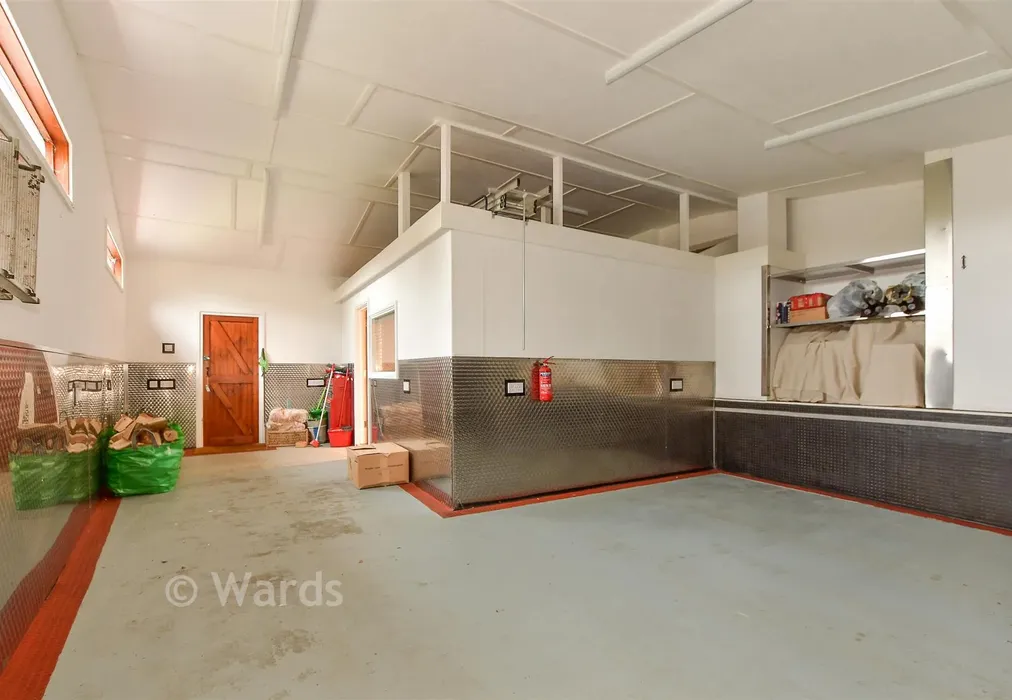 Garage - Babs Oak Hill, Sturry, Canterbury, Kent - Wards of Kent