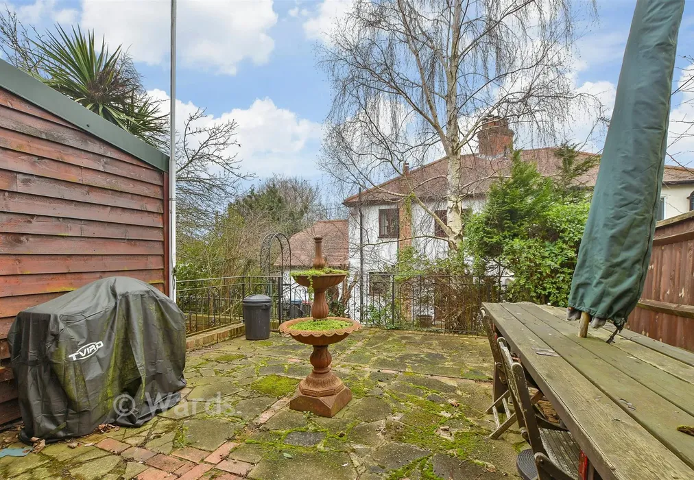 Patio / Decking - Babs Oak Hill, Sturry, Canterbury, Kent - Wards of Kent