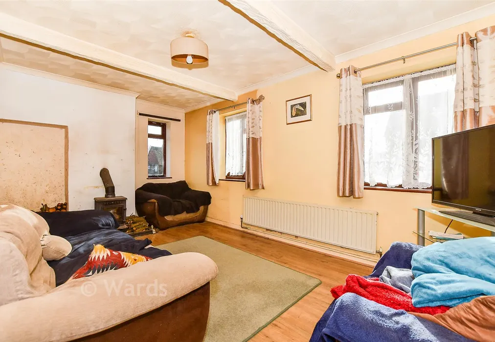 Lounge - Chulkhurst, Biddenden, Ashford, Kent - Wards of Kent