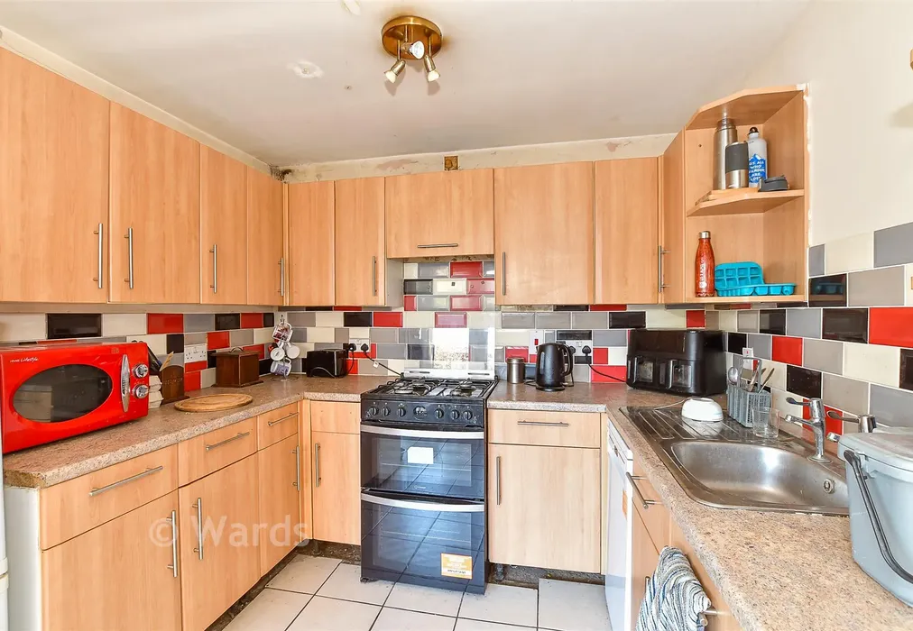 Kitchen/ Breakfast Area - Chulkhurst, Biddenden, Ashford, Kent - Wards of Kent