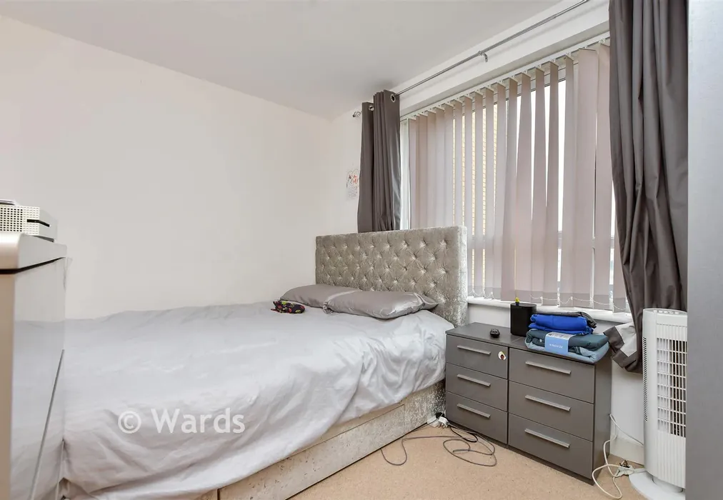 Bedroom - Manston Road, Ramsgate, Kent - Wards of Kent