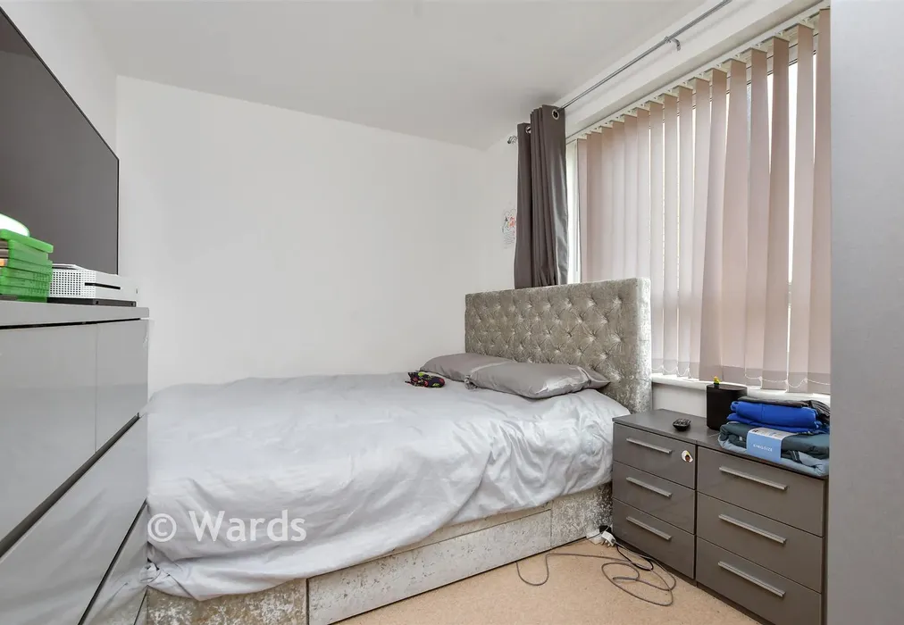 Bedroom - Manston Road, Ramsgate, Kent - Wards of Kent
